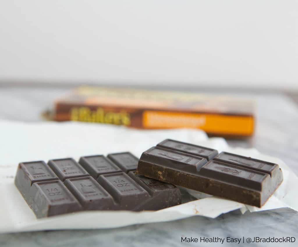 Have a hankering for the nostalgic candy Chunky bar? Try this healthy homemade version made with super dark #chocolate. #MakeHealthyEasy via @JBraddockRD #dessert #peanuts #Recipe