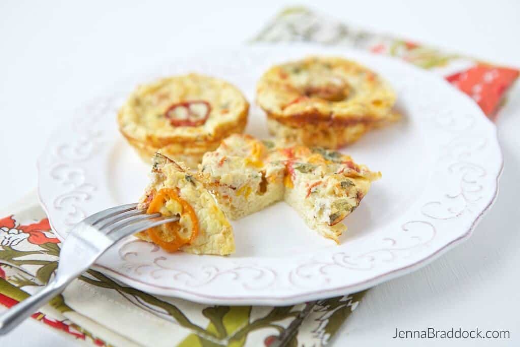 roasted garlic and tomato mini quiche