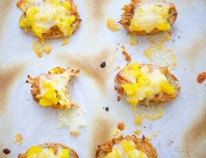 This Mango Cheddar Pork Crostini is an easy, delicious appetizer that's on the lighter side. But don't worry, no one will notice because they taste so good.