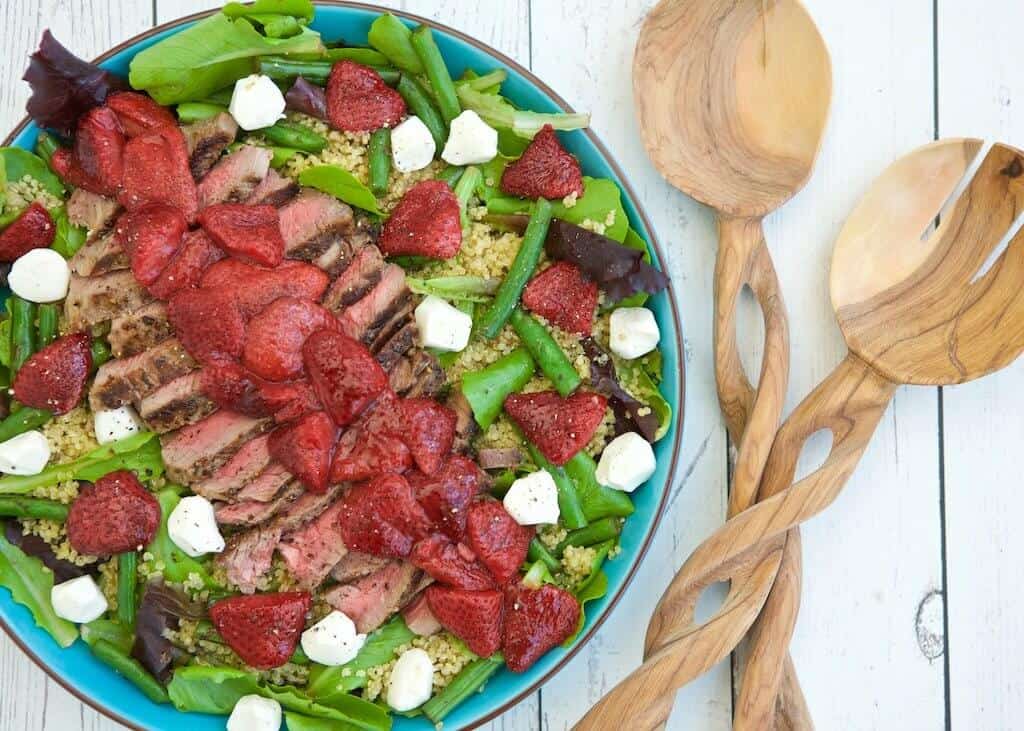 https://jennabraddock.com/wp-content/uploads/2017/05/Roasted-strawberry-salad-half-2-1024x731.jpg