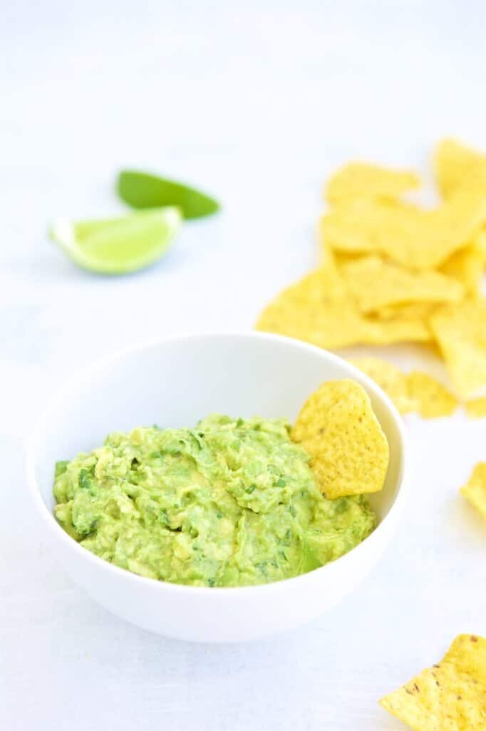 Easy Guacamole Recipe - the perfect party recipe