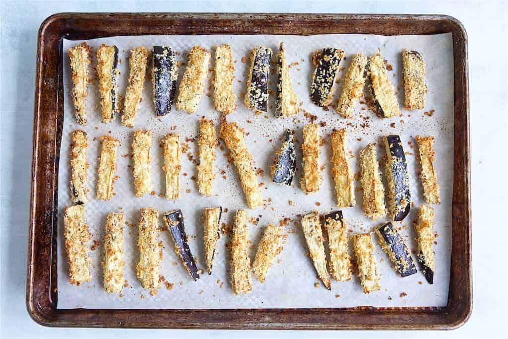 https://jennabraddock.com/wp-content/uploads/2019/10/Crunchy-Eggplant-Fries-half-4.jpg