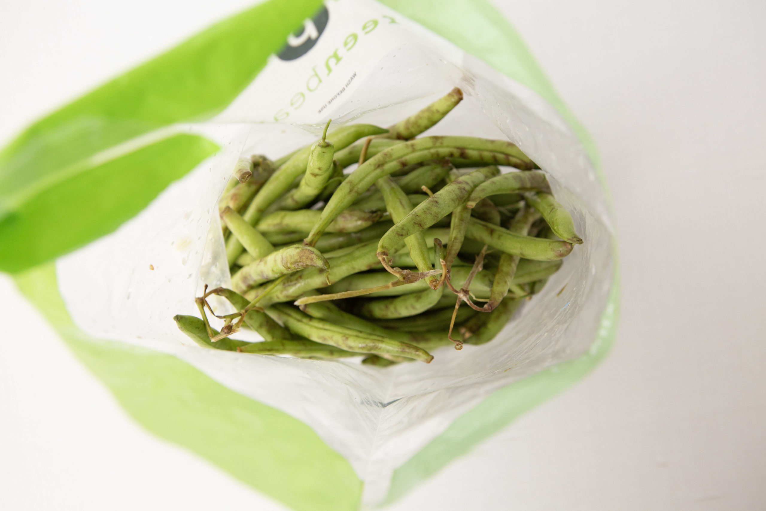 bag of fresh green beans
