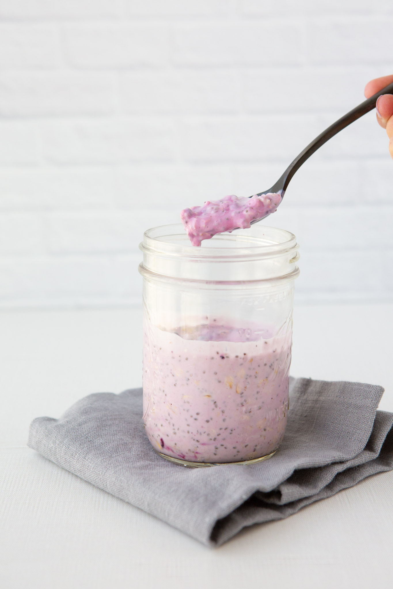 Overnight Oats Jar + Spoon - Santa Barbara Design Studio