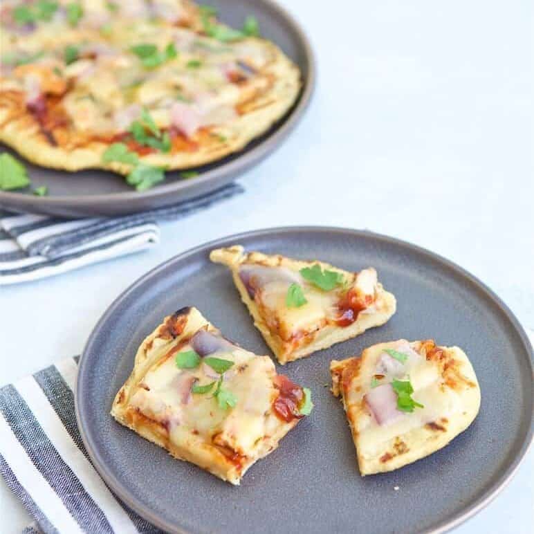 grilled barbecue chicken pizza
